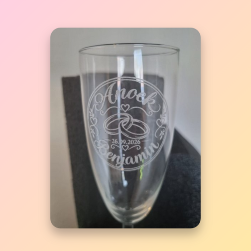 Gegraveerd champagneglas
